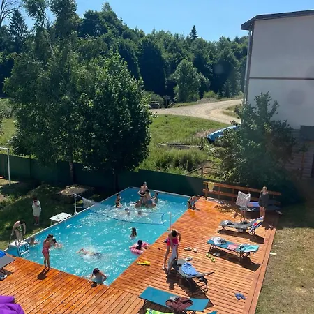 Aino Hotell